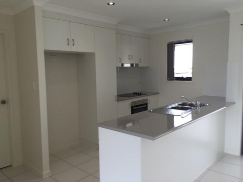 7 Virginia Drive, Parkhurst QLD 4702